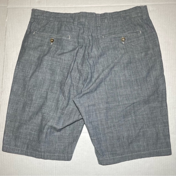 J. Crew Men's Blue Gray Flat Front Shorts - Picture 3 of 7